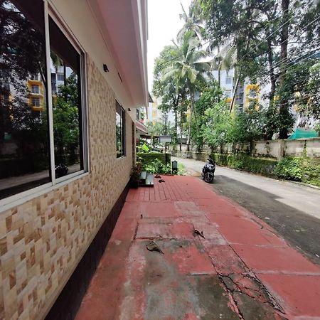 Fresh Up In Guruvayur Krishnendhu Residency Apartment Exterior foto